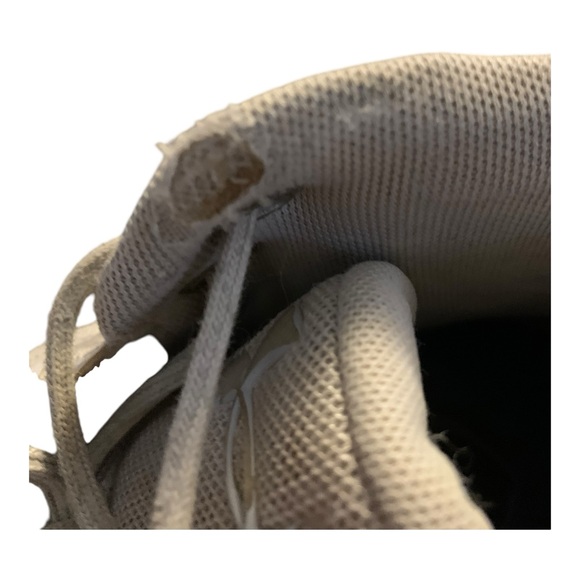 Under Armour Boys Curry 3 Basketball Shoes White 1274061-101 Lace Up Mid Top 7Y - Picture 11 of 13